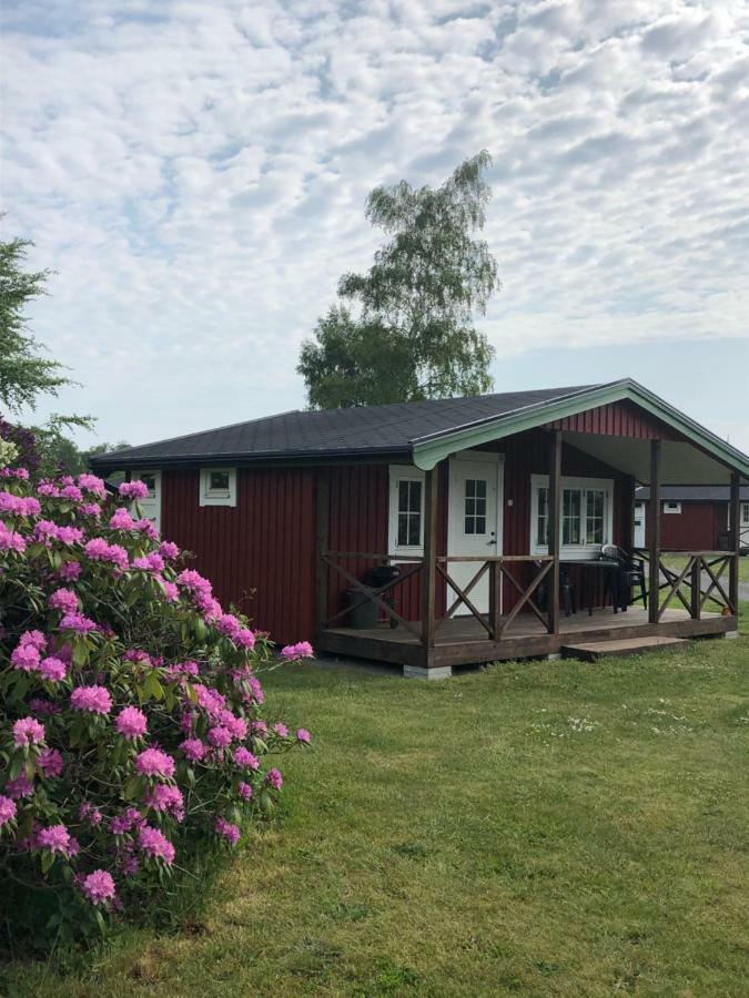 Maelarhusen Semesterby Oesterlen - Stugor & Gardssviter Sandby Bagian luar foto